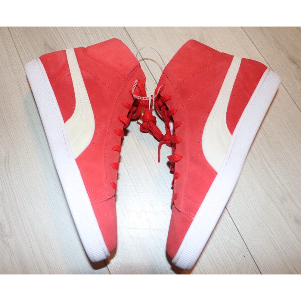 PUMA Classic Suede Red Midtop Sneakers - Picture 11 of 13